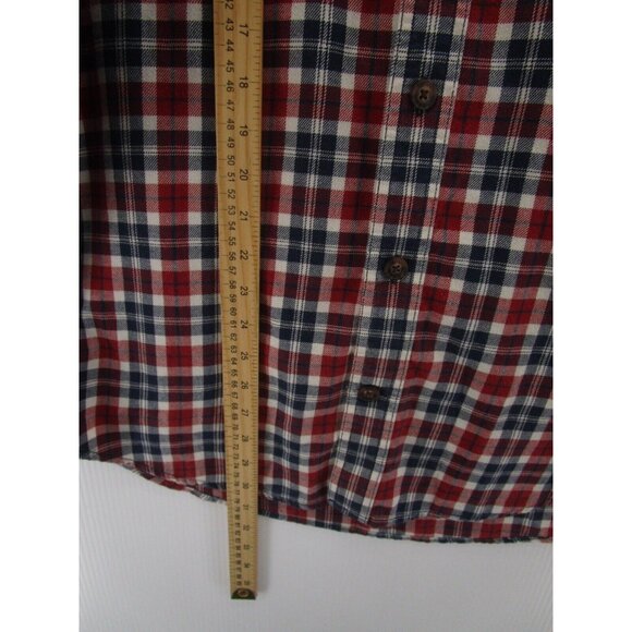Duluth Shirt Large Red Flannel Button Up Shirt Plaid Work Flap Pockets - Picture 4 of 9